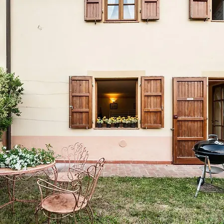 Apartment Tenuta Degli Obizzi Montecarlo